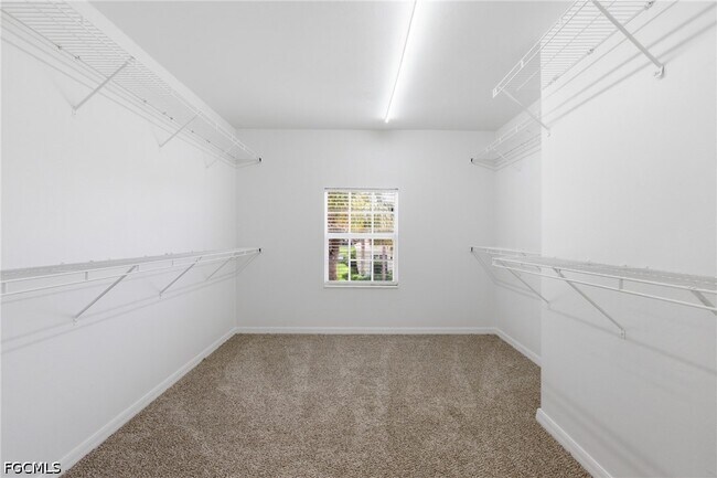 Building Photo - 2639 Bellingham Ct