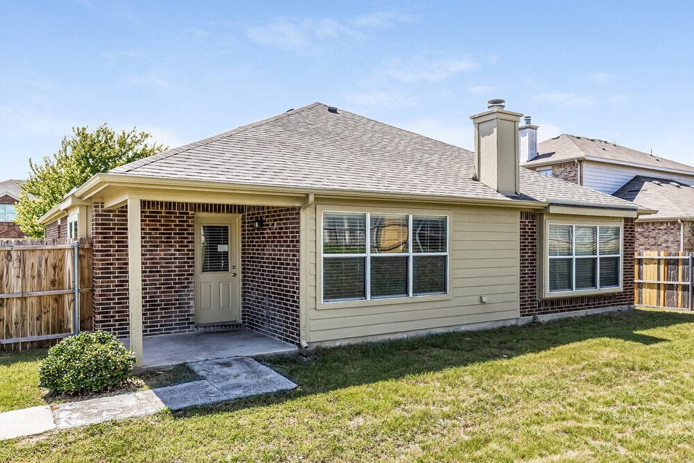 Building Photo - 1514 Wavecrest Dr