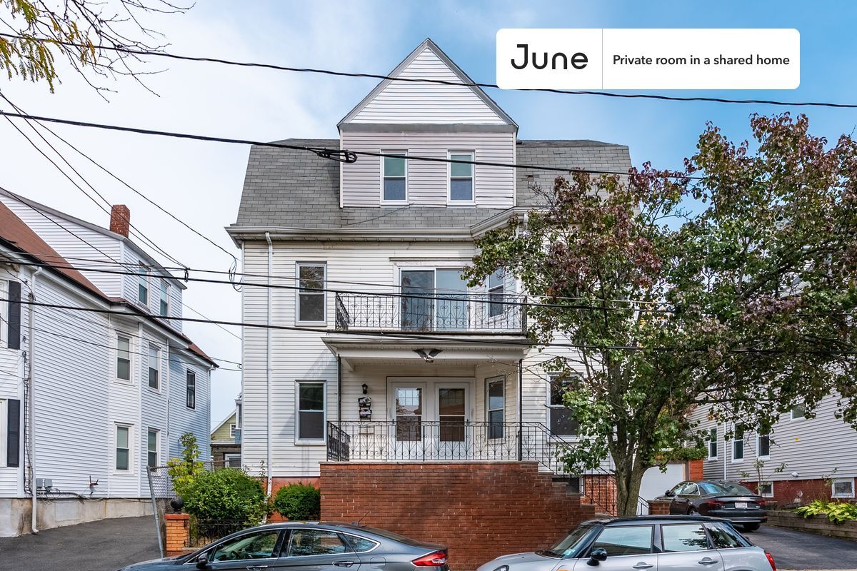 Building Photo - Room in Shared 6 bed/1.5 bath home in Somerville