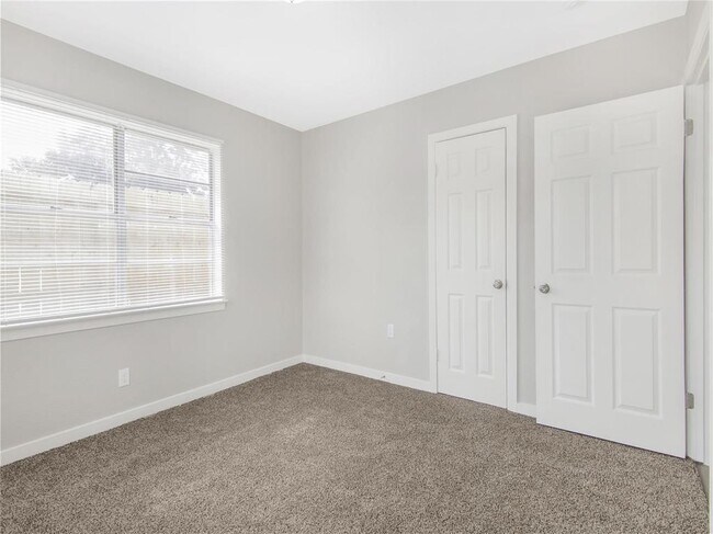 Building Photo - 1309 Malvern St