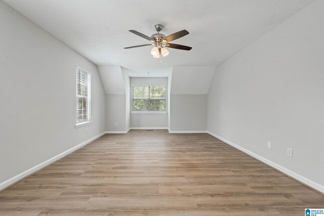 Building Photo - 205 Brookhollow Dr