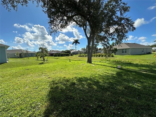Building Photo - 73 Santarem Cir