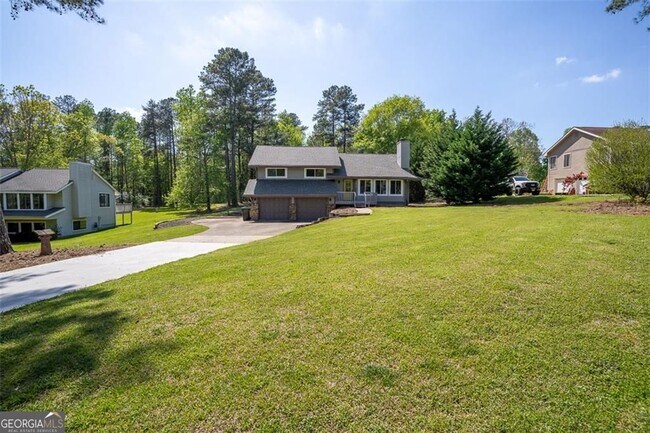 Building Photo - 1540 Magnolia Pl