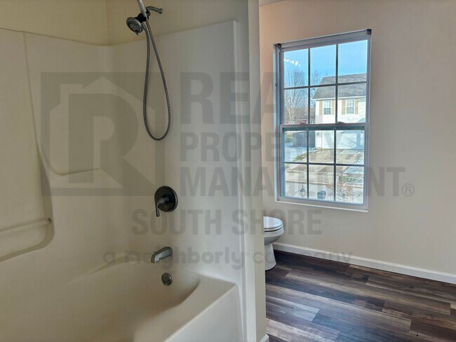 Building Photo - Sunlight, Space, and a Backyard Made for Gathering - 4 bed/2.5 bath