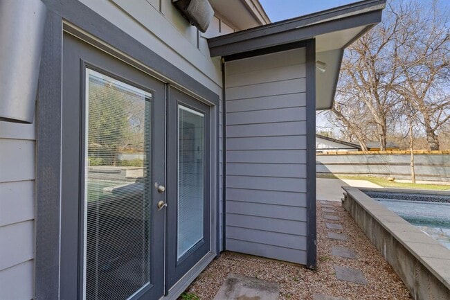 Building Photo - 3104 Candlelight Ct