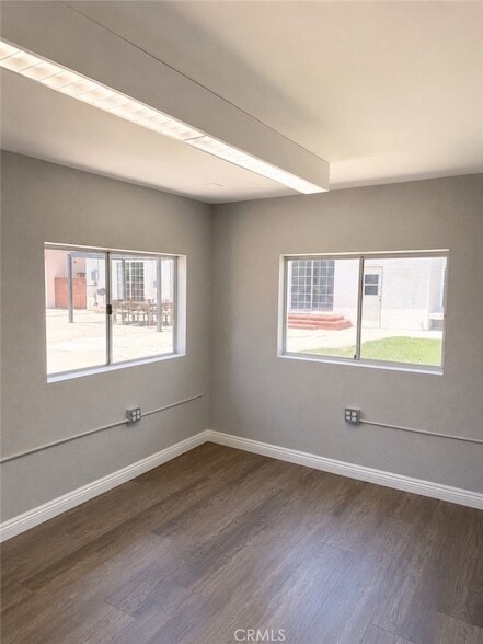 Building Photo - 10120 Dempsey Ave