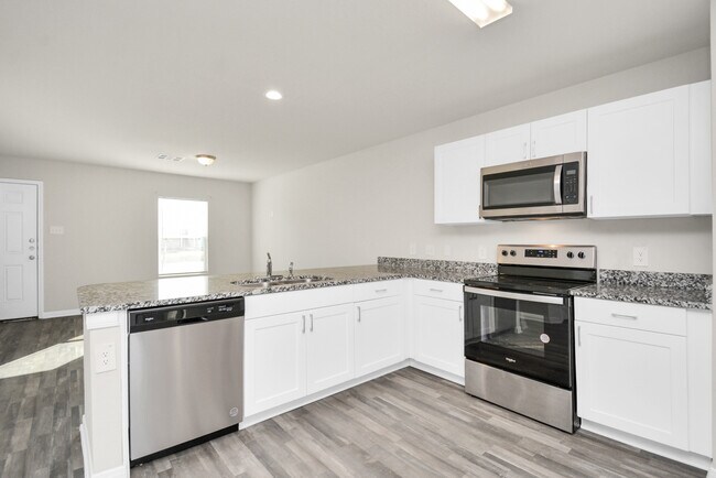 Building Photo - 15665 Briar Frst Dr