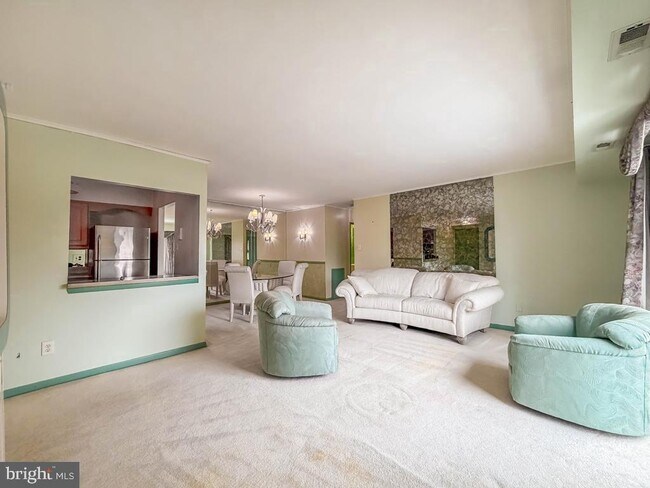 Building Photo - 44303 Delaire Landing Rd