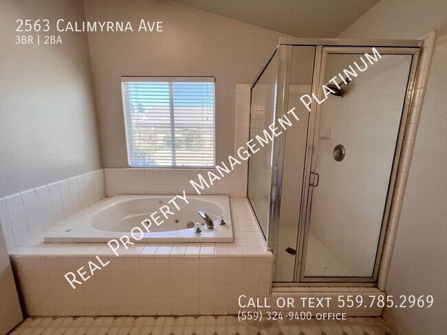 Building Photo - 2563 Calimyrna Ave