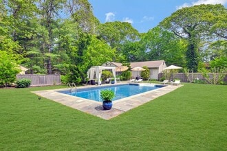 Building Photo - 6 Cozy Ln