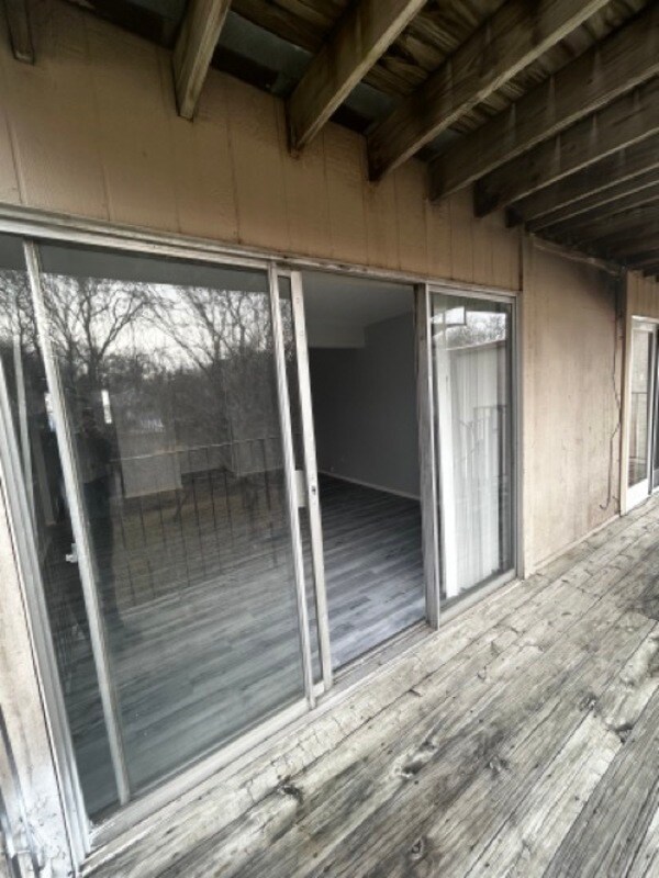 Building Photo - 3309 Wood Ave