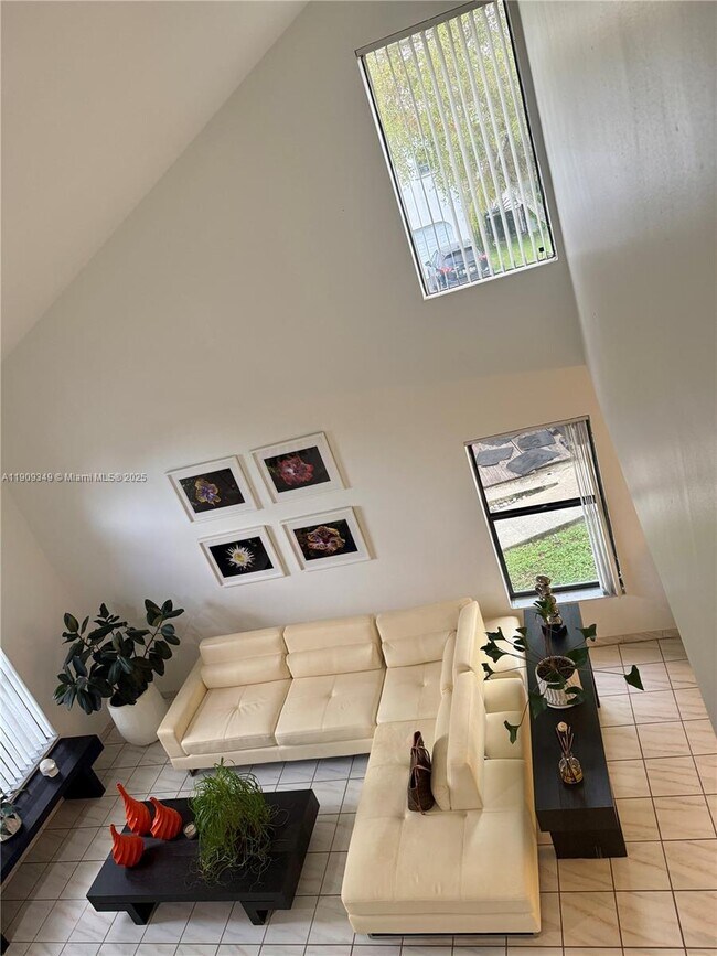 Building Photo - 11829 SW 105th Terrace