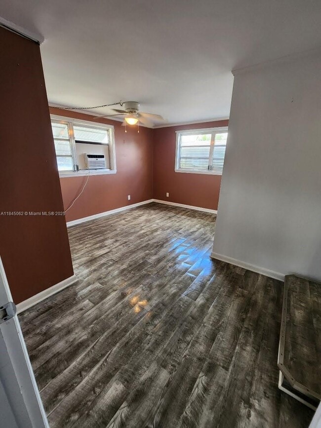 Building Photo - 4248 Hibiscus Cir