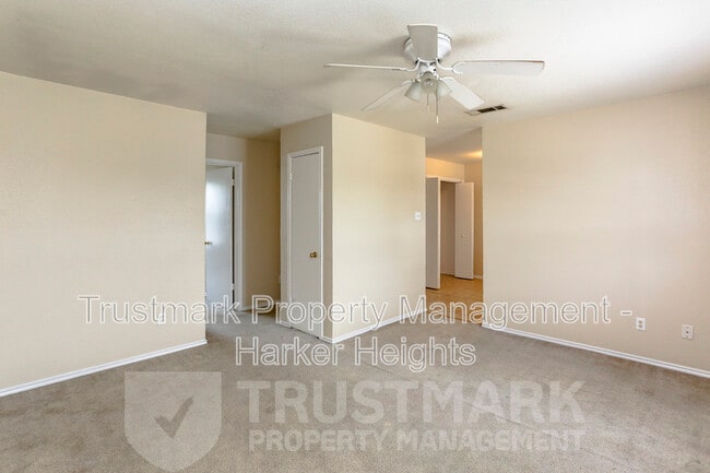 Building Photo - 1708 Windward Dr