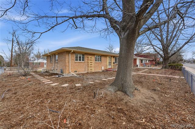 Building Photo - 3505 Martin Dr