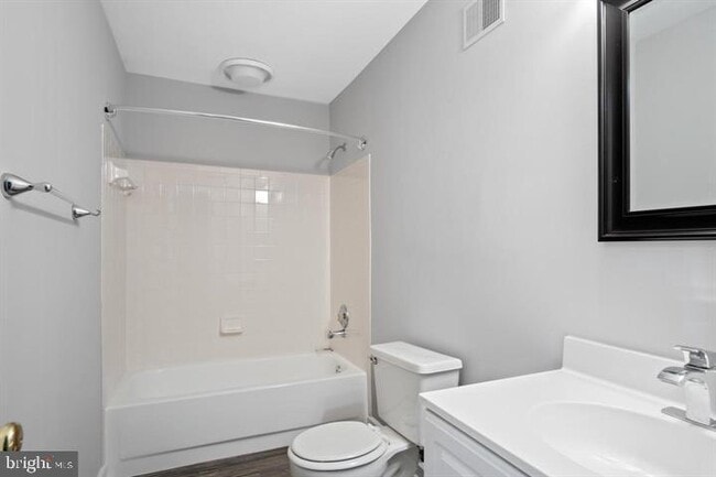 Building Photo - 7439 Heatherfield Ln