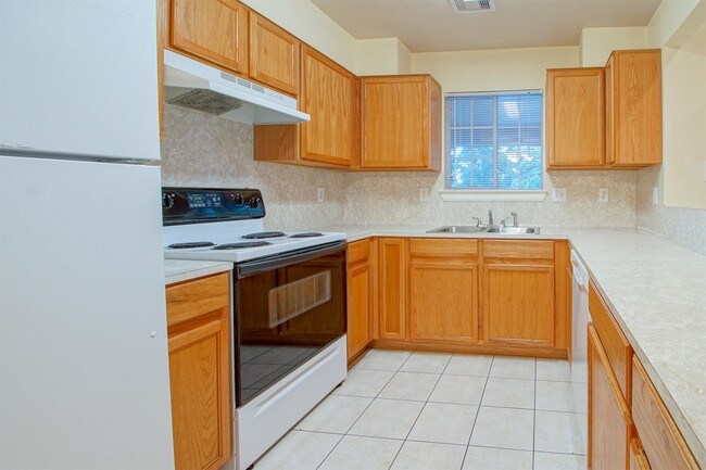 Building Photo - 1203 Lovett St