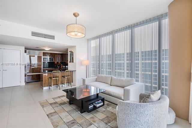 Building Photo - 6899 Collins Ave