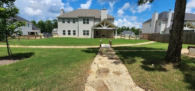 Building Photo - Harris County!