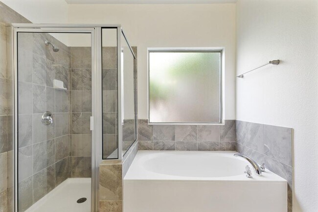 Building Photo - 11400 W Parmer Ln