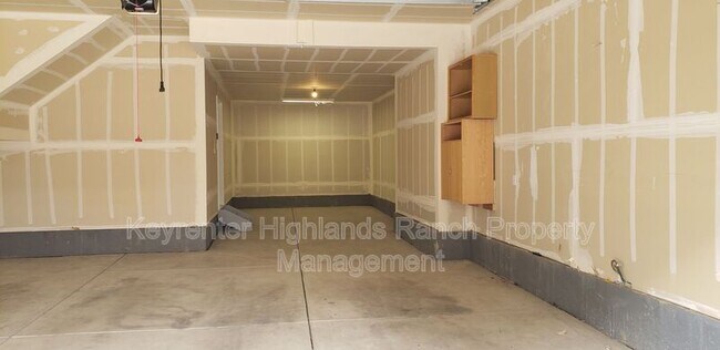 Building Photo - 955 Ramblestone St