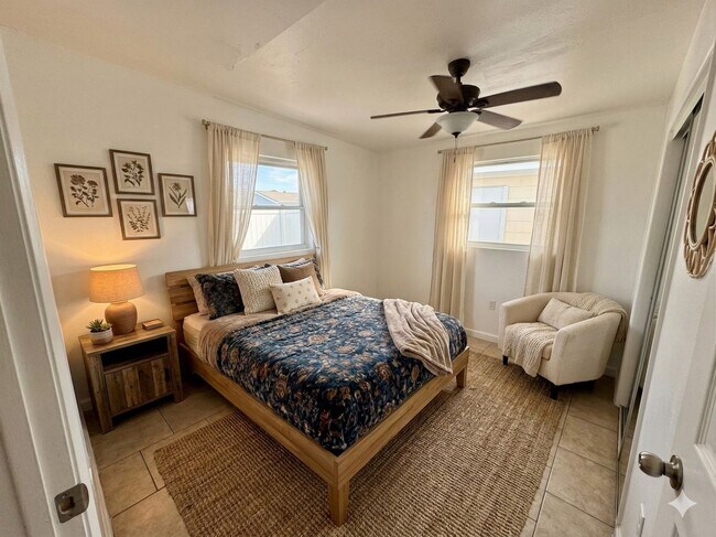 Building Photo - Updated 4-Bedroom Home for Rent in Pinellas Park | Spacious Layout | Stainless Steel Appliances