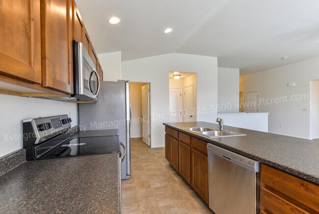 Building Photo - 1513 First Light Dr