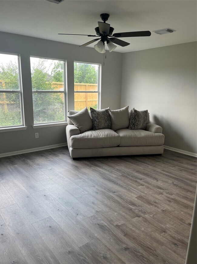 Building Photo - 5903 Bonners Park Ct