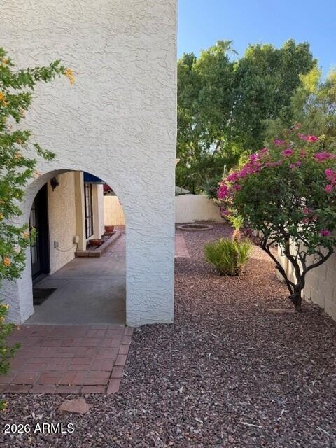 Building Photo - 5023 E Siesta Dr