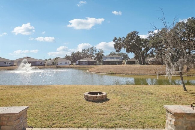 Building Photo - 10747 Laxer Cay Loop