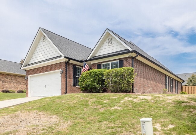 Building Photo - 1053 Grove Landing Ln