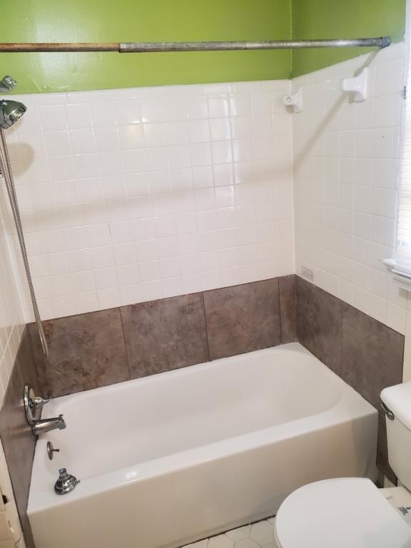 Building Photo - 215 Swanson Dr NW