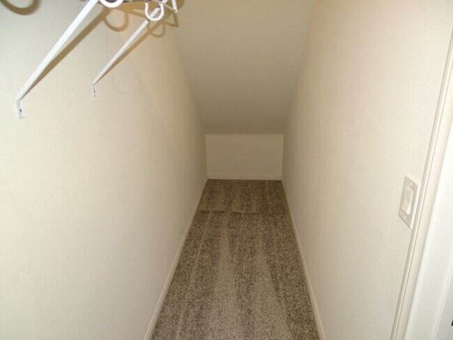 Building Photo - 5 Bedroom Home, 1st Floor Bed and Full Bath, Loft In Inspirada