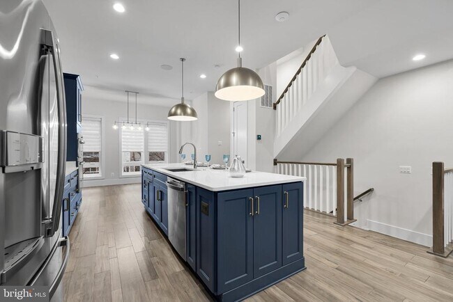 Building Photo - 147 Prairie Ln