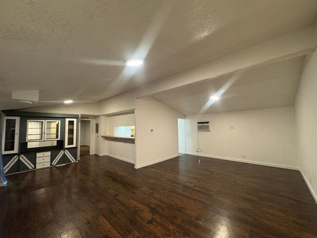 Building Photo - 3701 Gun Club Rd