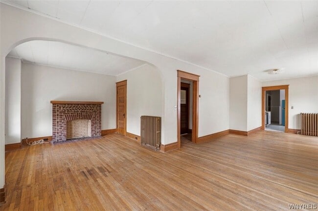 Building Photo - 1067 Tonawanda St