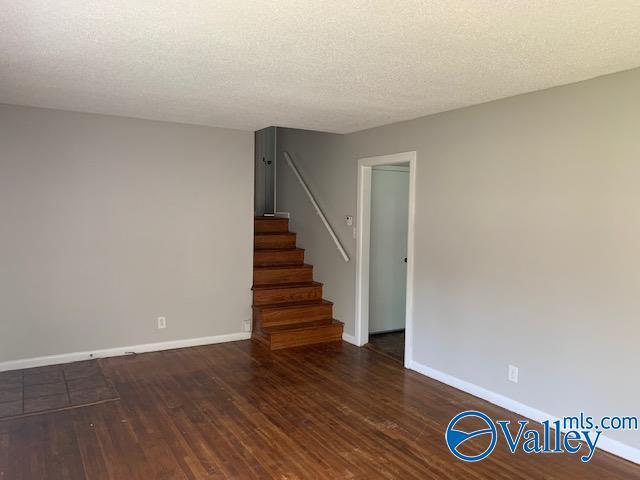 Building Photo - 5003 NW Stag Run Cir