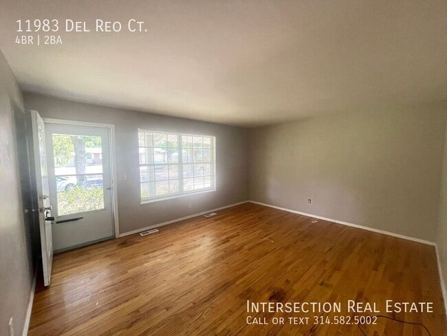 Building Photo - 11983 Del Reo Ct