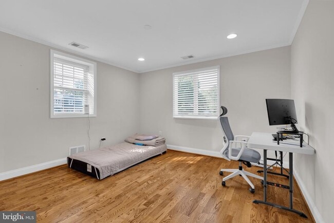Building Photo - 7205 Van Ness Ct