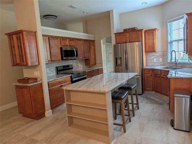 Building Photo - 1181 Athlone Way