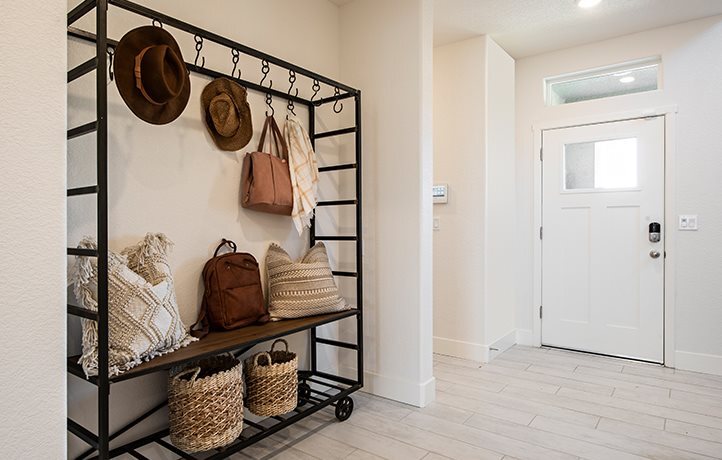 Building Photo - 2363 Explorador Dr