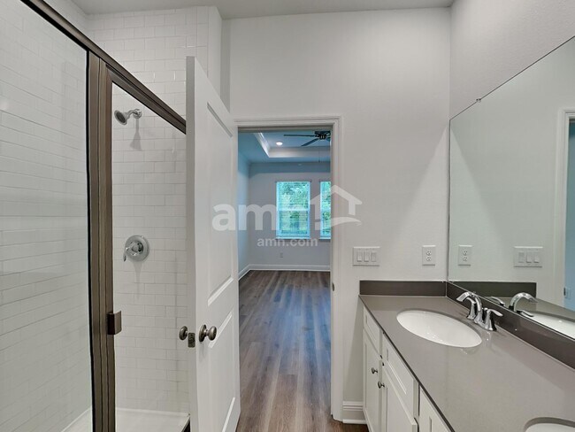 Building Photo - 5451 Boulder Crk Cv