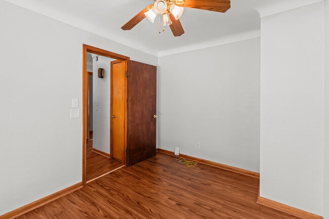 Building Photo - 5323 Winona Dr