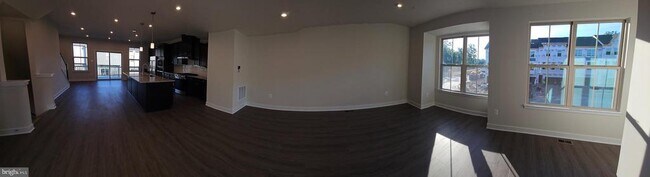 Building Photo - 7118 Bighorn Rd