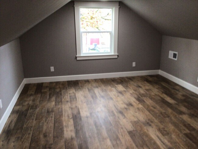 Building Photo - 3BD/2BA Home in Washougal