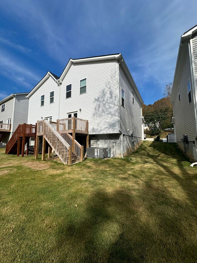 Building Photo - 8492 Old Cleveland Pike