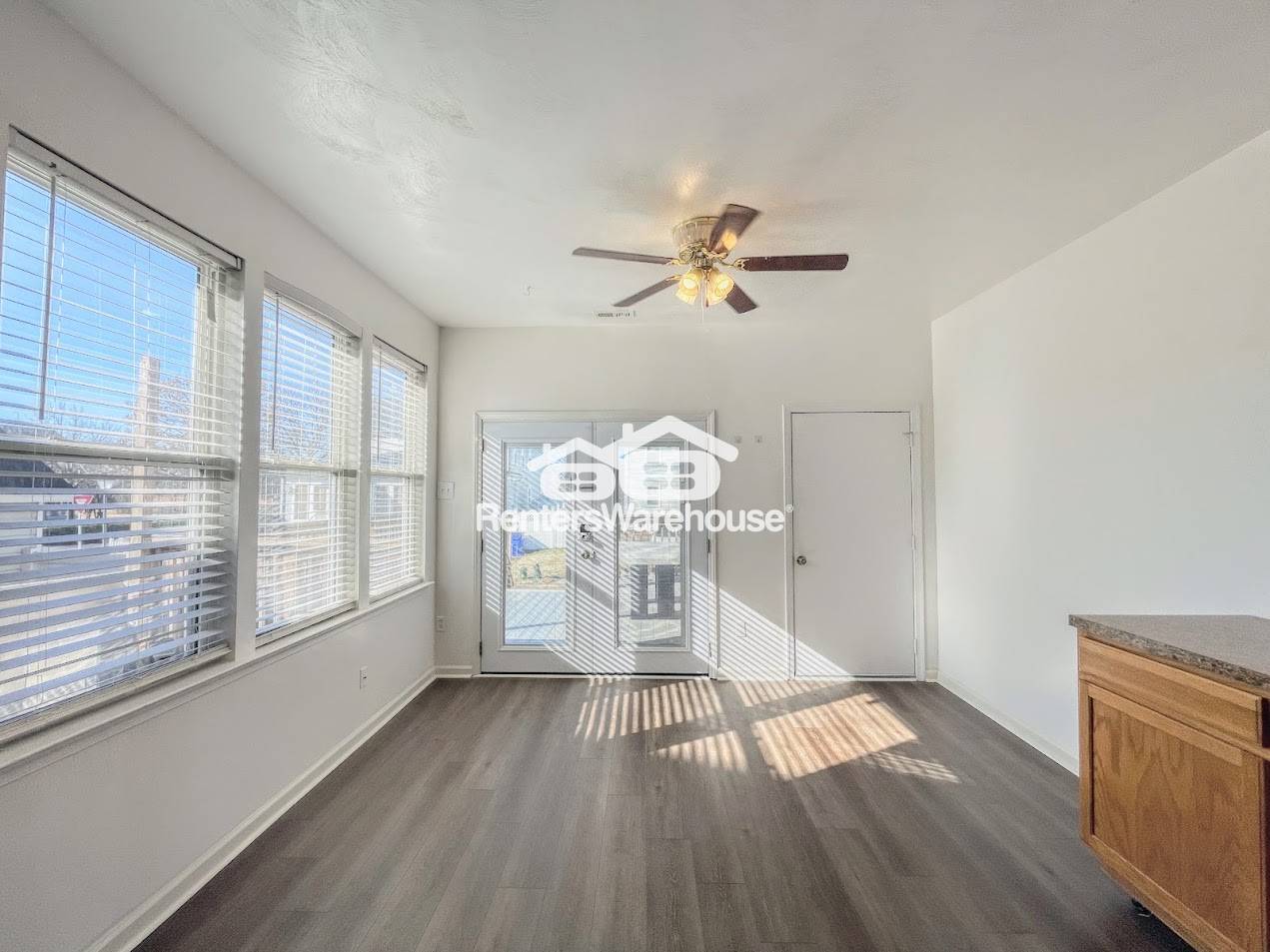 Building Photo - 1405 Church St