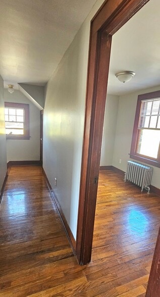 Building Photo - 235 Foxon Rd