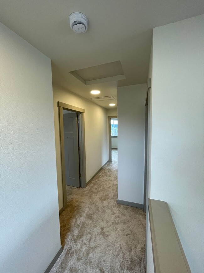 Building Photo - NEW HOME WITH RV PARKING! COME SEE YOUR NE...