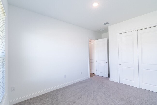 Building Photo - Newly Constructed, Well Appointed Home